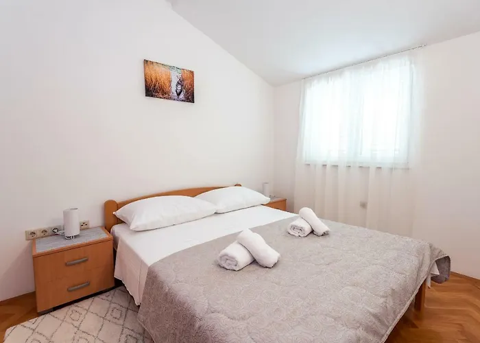 Apartmani Marina